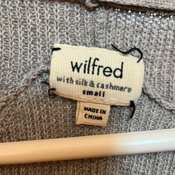 Aritzia [Wilfred]: Ruched Shoulder Cardigan - Grey - Small - Picture 2 of 4